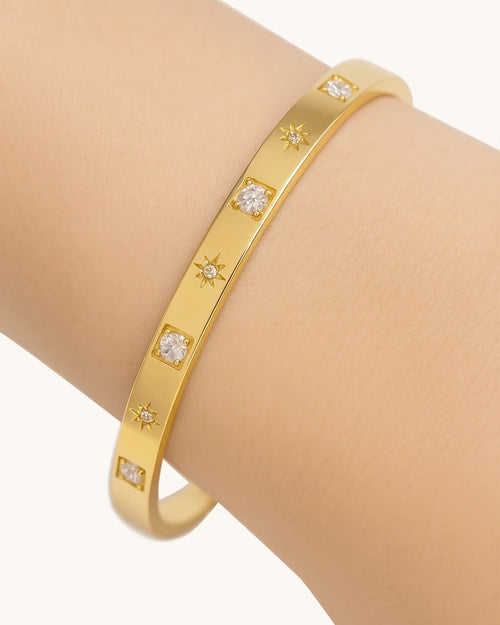 Clover Handcuff