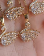 Swan Necklace